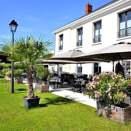 Tremblay-en-France Auberge Du Chateau Bleu المظهر الخارجي الصورة