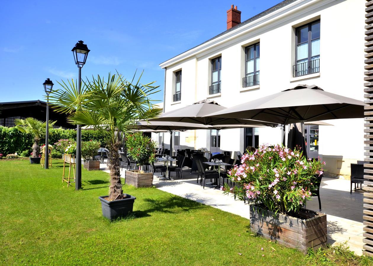 Tremblay-en-France Auberge Du Chateau Bleu المظهر الخارجي الصورة